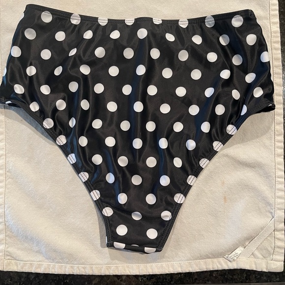 High Waisted Bikini Bottoms, Size Small - Picture 9 of 11